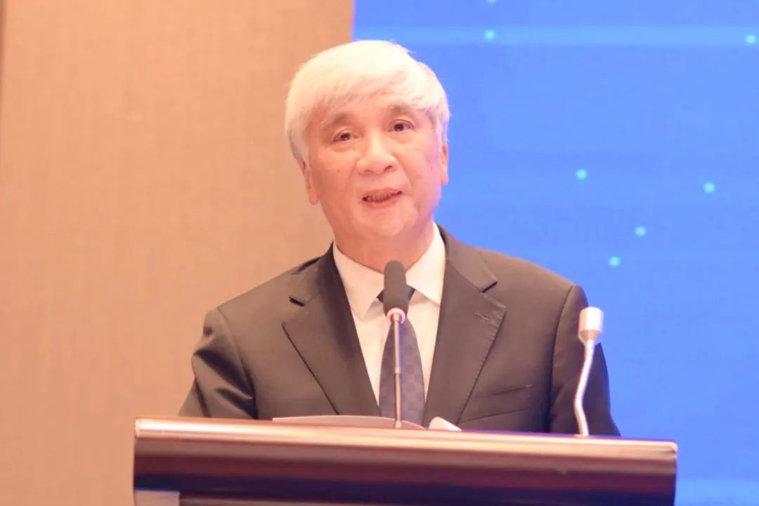 丁仲礼.jpg